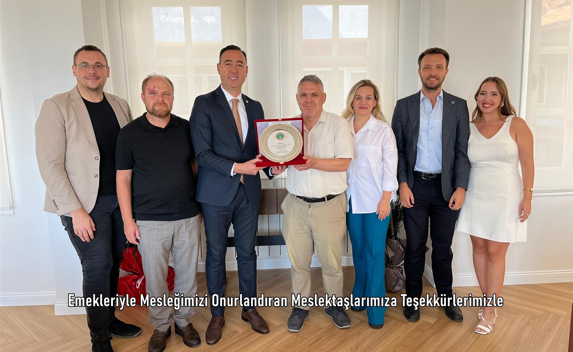 Emekleriyle Mesleğimizi Onurlandıran Meslektaşlarımıza Teşekkürlerimizle