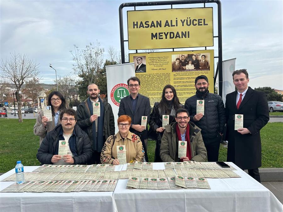 Tekirdağ Barosu’ndan 10 Aralık İnsan Hakları Günü Etkinliği: Stand Açıldı, Broşür Dağıtıldı